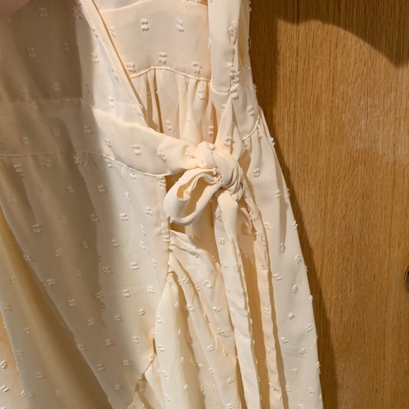 Elegant Cream Wrap Dress - Picture 2 of 4